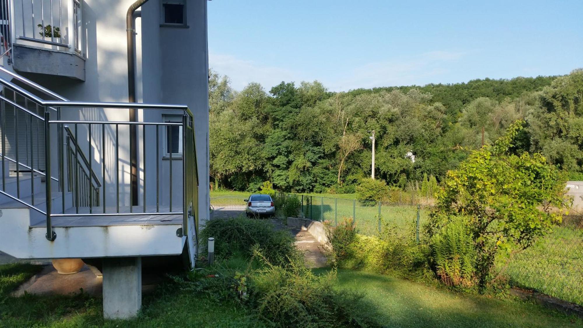 Astarea - Luxe Penthouse In Nature - Jacuzzi - Free Private Parking - Terrace & Balcony - Peace Zagreb Quarto foto